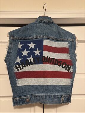 Vintage Harley-Davidson Blue Denim Vest with American Flag